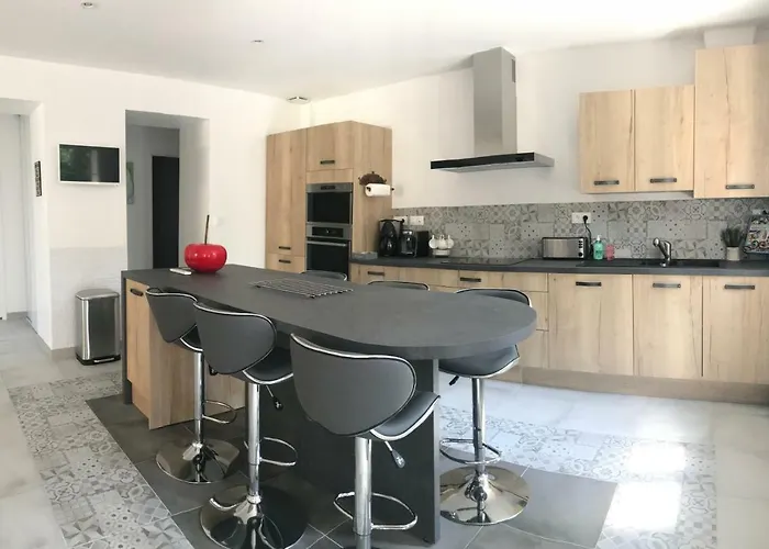 Les Hortensias Holiday home *